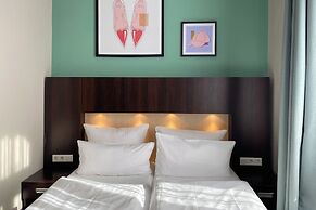 Garner Hotel Hamburg Graf Moltke by IHG