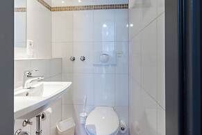 Garner Hotel Hamburg Graf Moltke by IHG