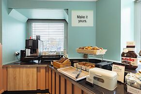 Garner Hotel Hamburg Graf Moltke by IHG
