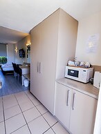 Sandors Motor Inn