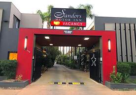 Sandors Motor Inn