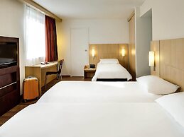 Ibis Vichy