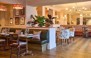 The White Horse - A Heartwood Inn