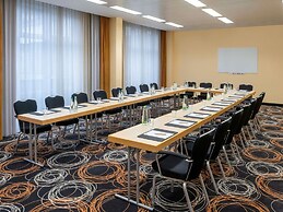 Mövenpick Hotel Nuernberg Airport