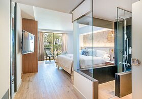Sir Anthony Hotel