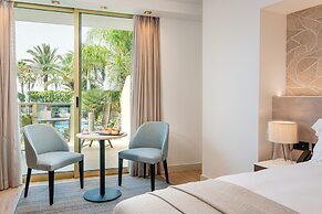 Sir Anthony Hotel