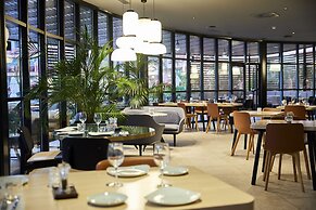 Sir Anthony Hotel