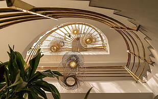 Sir Anthony Hotel