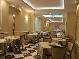 Andreola Central Hotel