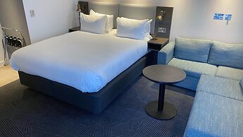 Holiday Inn Lincoln by IHG