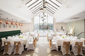 Holiday Inn Lincoln by IHG