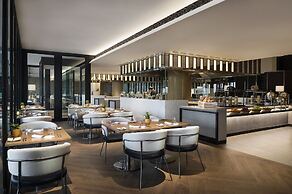 Crowne Plaza Bangkok Lumpini Park by IHG