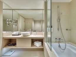 Crowne Plaza Bangkok Lumpini Park by IHG