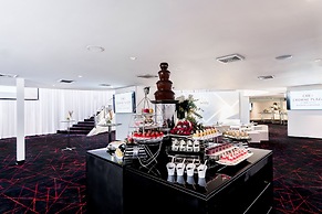 Crowne Plaza Bangkok Lumpini Park by IHG