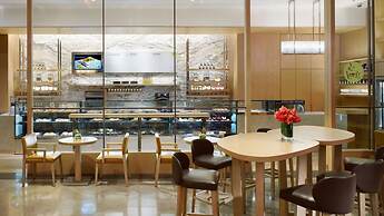 Crowne Plaza Bangkok Lumpini Park by IHG