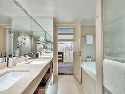 Crowne Plaza Bangkok Lumpini Park by IHG