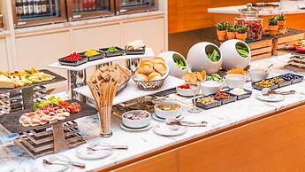 Crowne Plaza Bangkok Lumpini Park by IHG