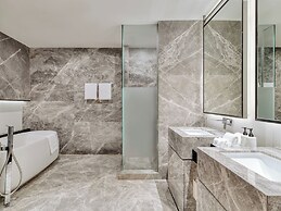 Crowne Plaza Bangkok Lumpini Park by IHG