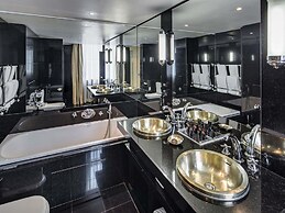 60 Hyde Park Gate Hotel by Accor