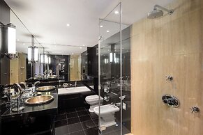 60 Hyde Park Gate Hotel by Accor