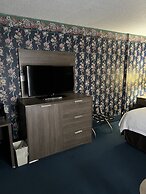 Travelodge by Wyndham Niagara Falls Fallsview