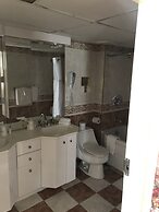 Travelodge by Wyndham Niagara Falls Fallsview