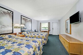Super 8 by Wyndham Niagara Falls North
