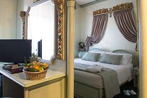 Colomba D'Oro Hotel