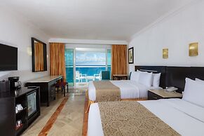 Krystal Cancun