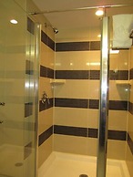 Comfort Suites Downtown