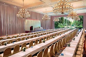 Hong Kong Gold Coast Hotel