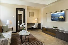 Hong Kong Gold Coast Hotel