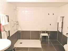 ibis Poitiers Sud