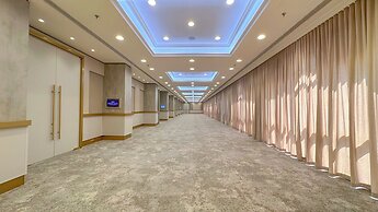 Crowne Plaza Bahrain by IHG