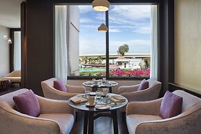 Crowne Plaza Bahrain by IHG