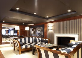 U232 Hotel