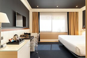 U232 Hotel