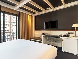 U232 Hotel