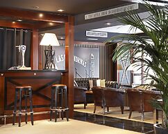 U232 Hotel