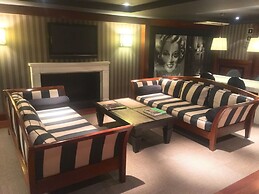 U232 Hotel