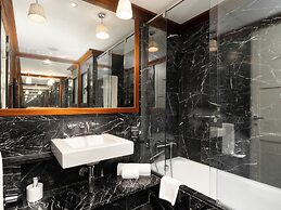 U232 Hotel