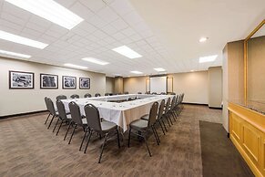 Best Western Voyageur Place Hotel