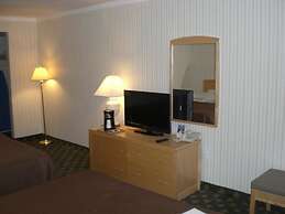 Howard Johnson by Wyndham Niagara Falls