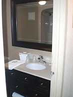 Howard Johnson by Wyndham Niagara Falls