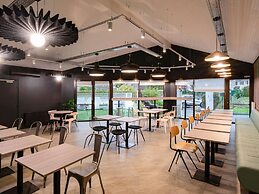 ibis Cergy Pontoise Le Port