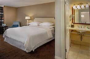 Sheraton Westport Chalet Hotel St. Louis