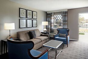 Sheraton Westport Chalet Hotel St. Louis