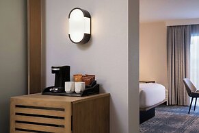 Sheraton Westport Chalet Hotel St. Louis