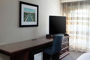 Sheraton Westport Chalet Hotel St. Louis