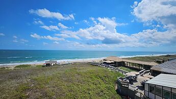 Ramada Plaza by Wyndham Nags Head Oceanfront